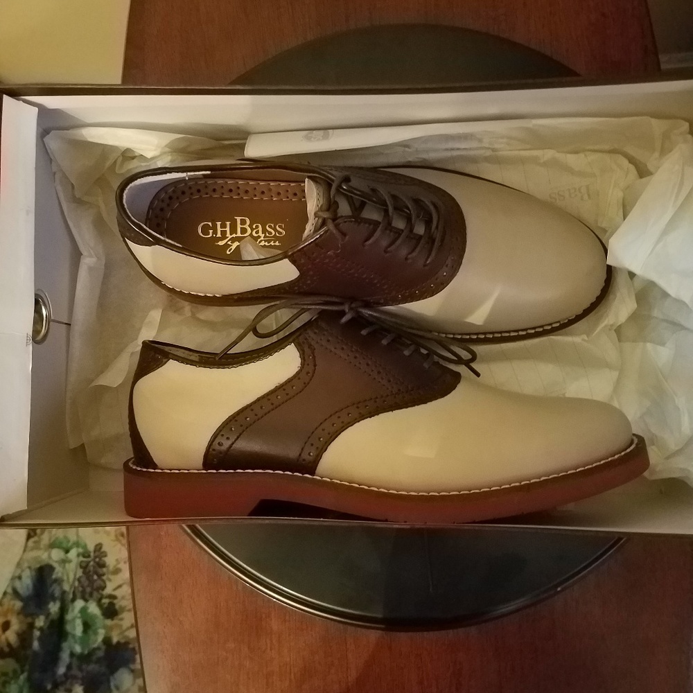 Bass signature shoe